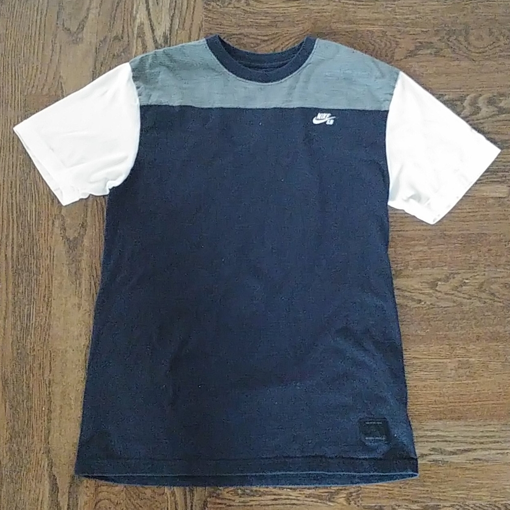 Nike Skateboard Shirt
